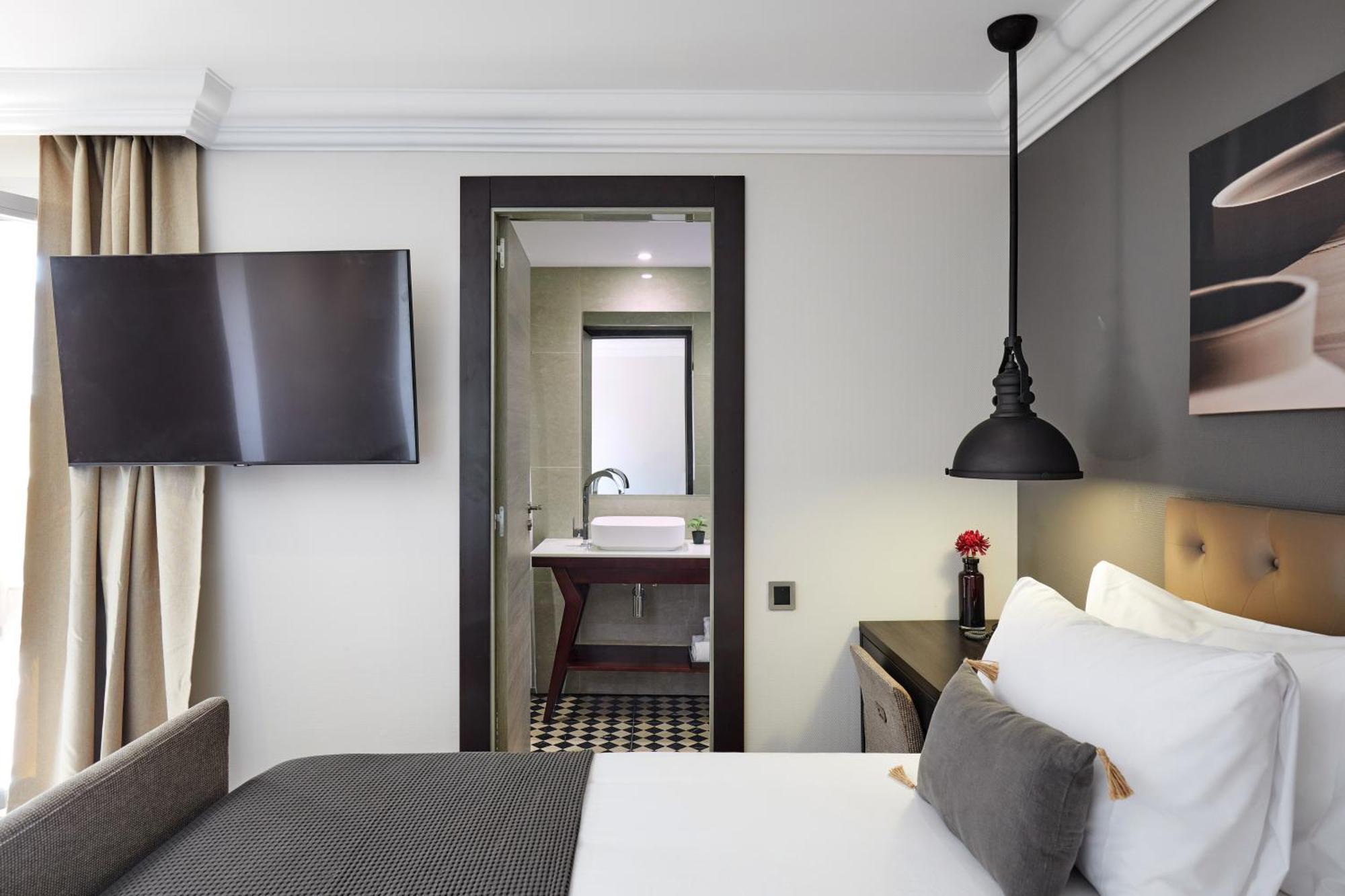 Chambre Triple avec Terrasse