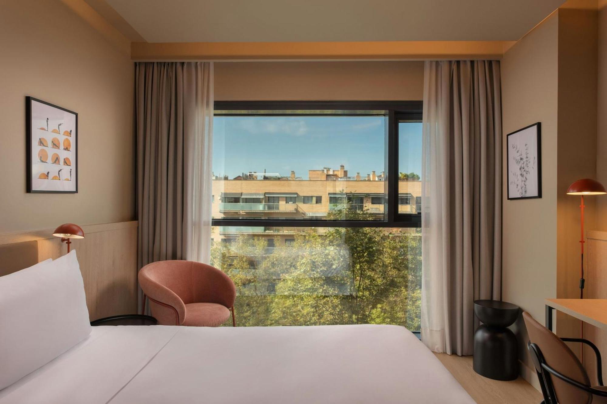 Preferred King Room City View