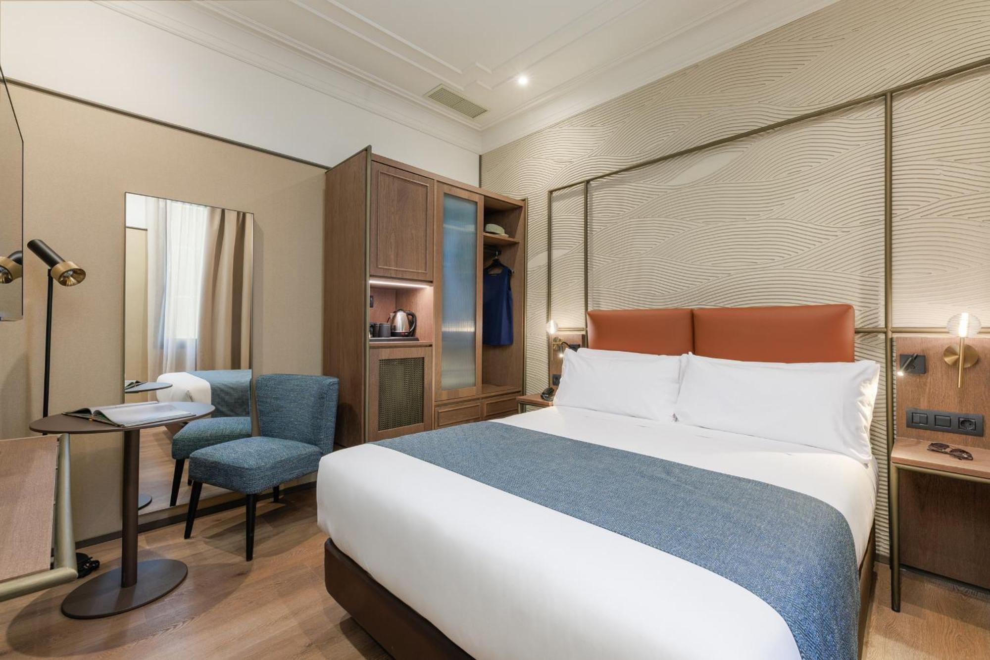Interior Single Room