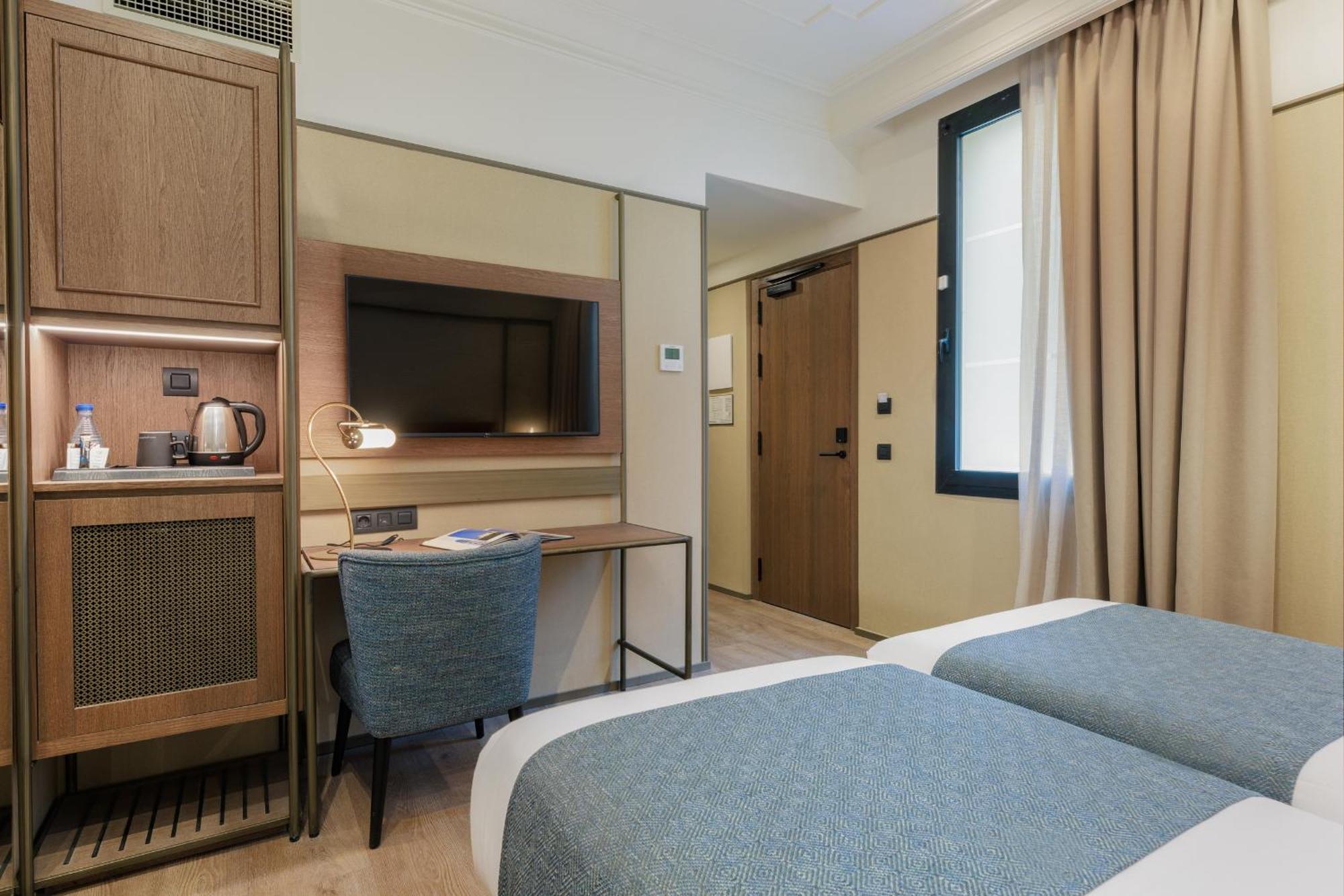 Interior Double Room