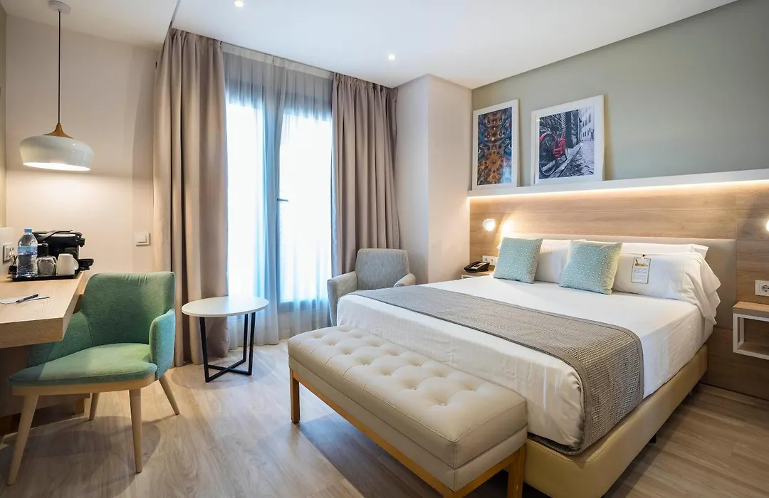 Golden Hotel Barcelona-1